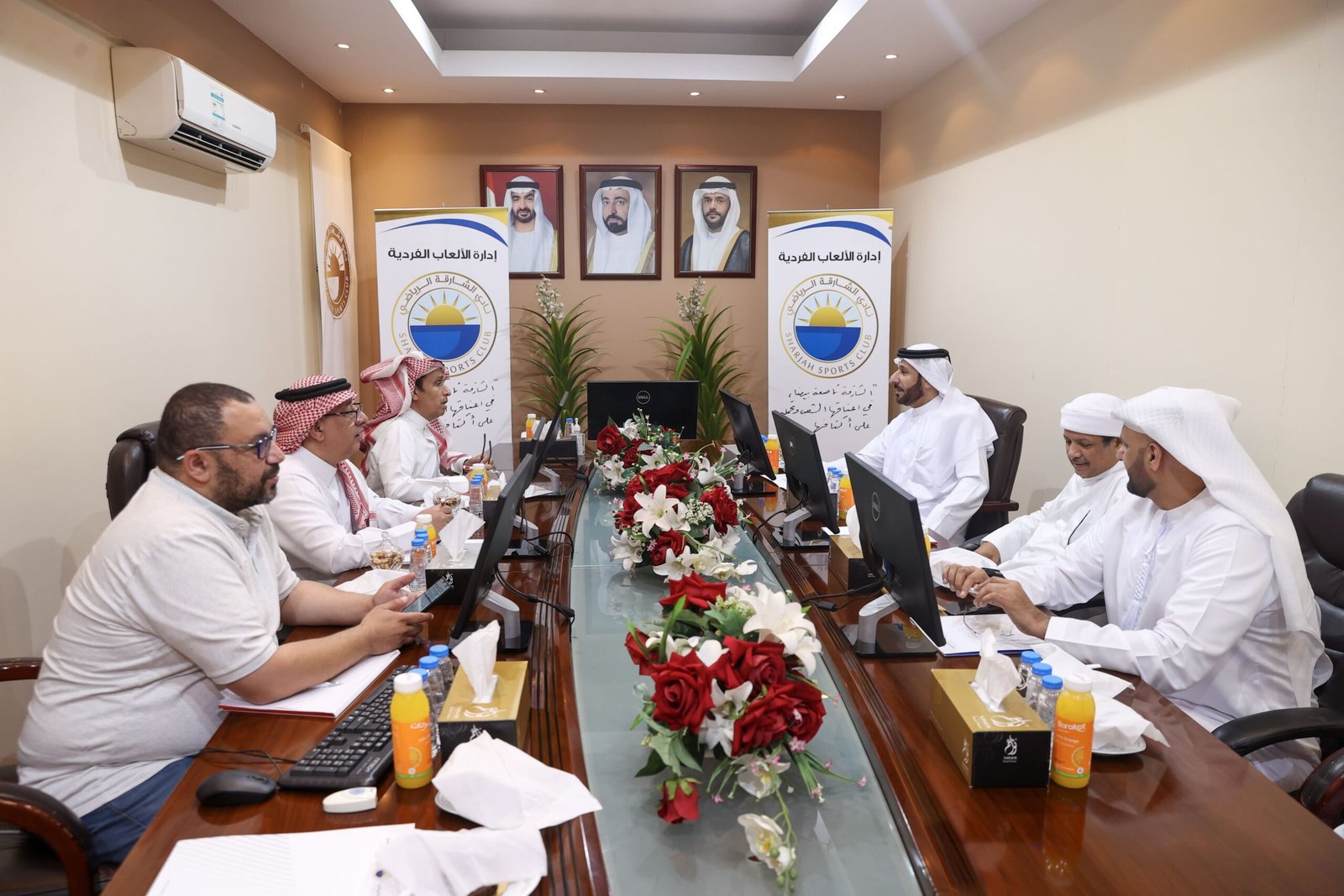 نادي الشارقة يبحث الاستعدادات لبطولة غرب آسيا للكاراتيه