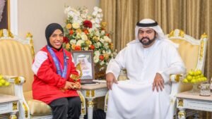 محمد الشرقي يلتقي مريم الزيودي نجمة ألعاب القوى الحائزة على ميداليات قارية وأولمبية