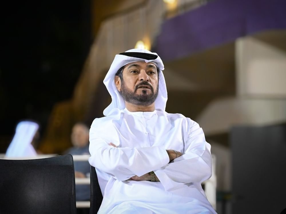 حمدان بن مبارك يشهد تدريبات المنتخب الوطني لكرة القدم في أبوظبي