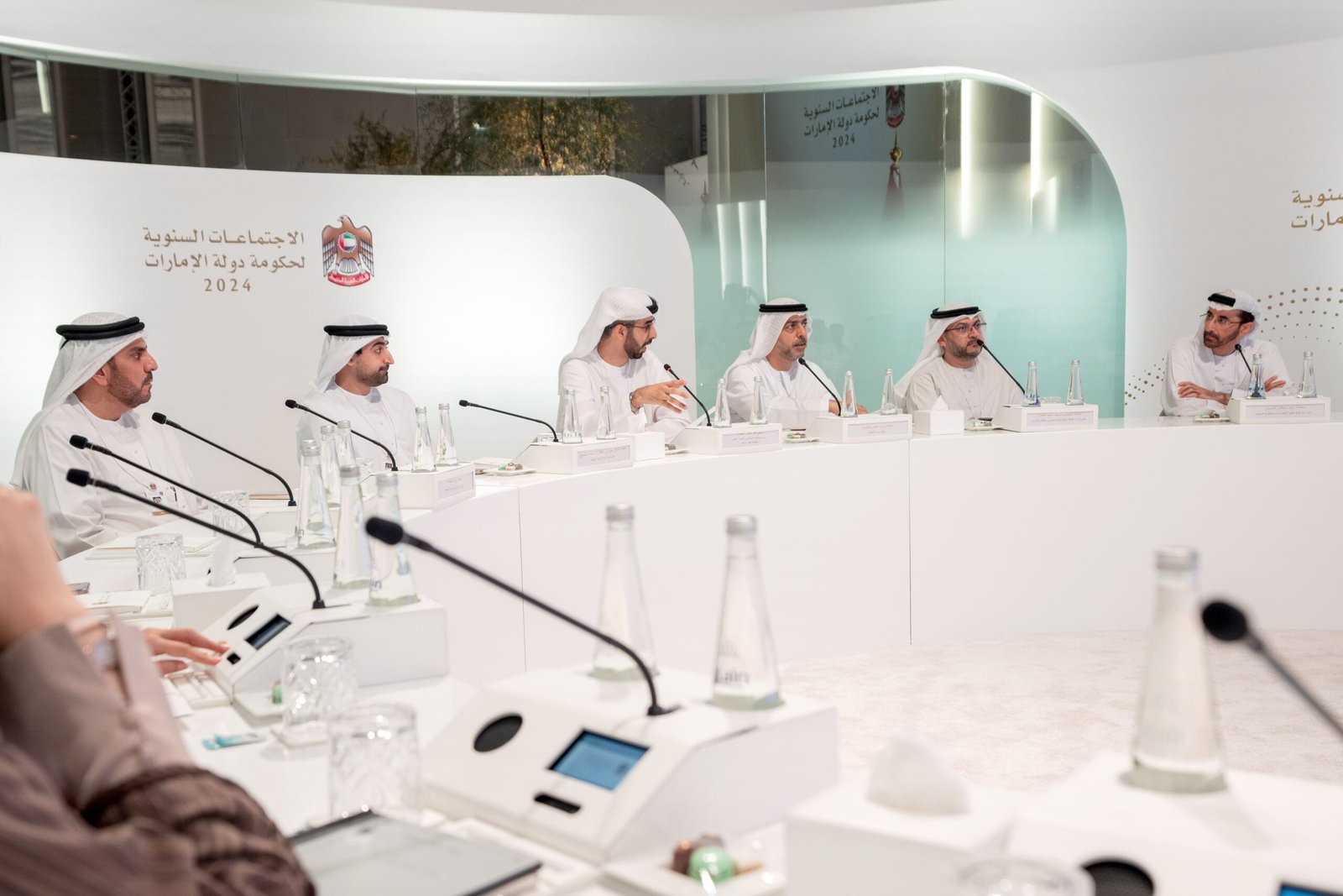 مجلس الإمارات للذكاء الاصطناعي يؤكد أهمية تعزيز تبني حلول التكنولوجيا في القطاعات الحيوية اتحادياً ومحلياً