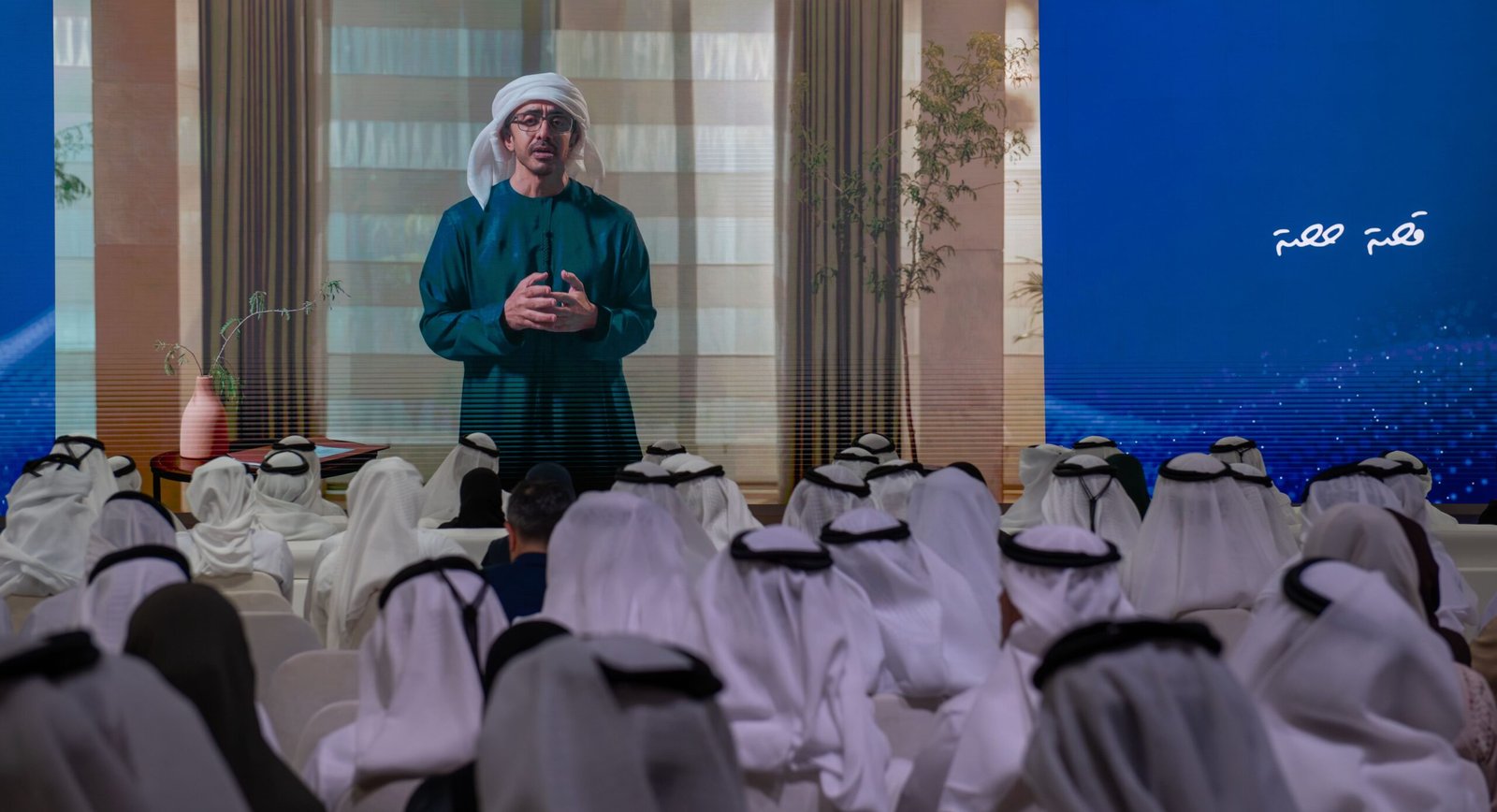 عبد الله بن زايد: رؤية الإمارات لمستقبل الإنسان هي رؤية طموحة مبنية على أسس التنمية وضمان الحياة الكريمة المستقرة والمستدامة