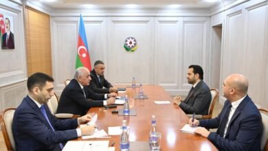 رئيس وزراء أذربيجان يثمن مبادرات "حكماء المسلمين" في العمل المناخي