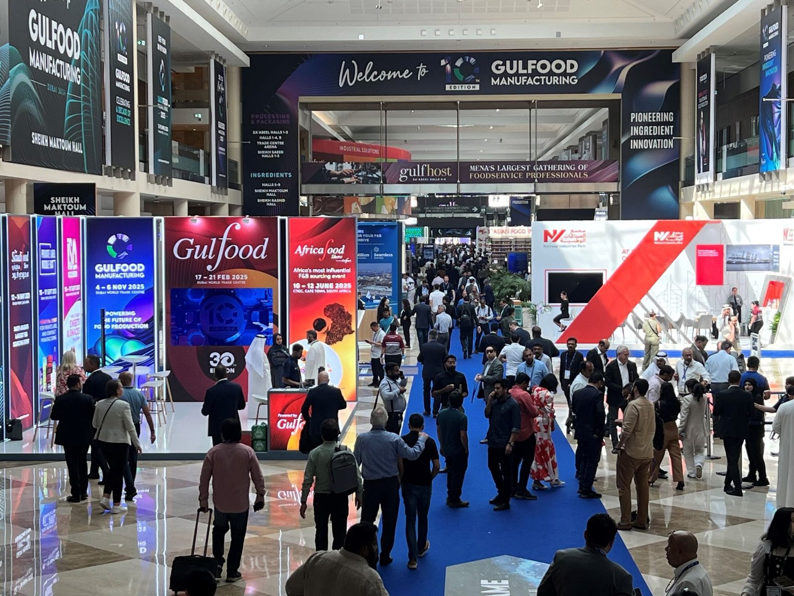 مسؤولو شركات عالمية خلال جلفود: التكنولوجيا والذكاء الاصطناعي سبيل لتحقيق الاستدامة