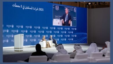 خلال اجتماعات حكومة الإمارات .. راي داليو يحدد 5 محطات تشكل العالم الجديد