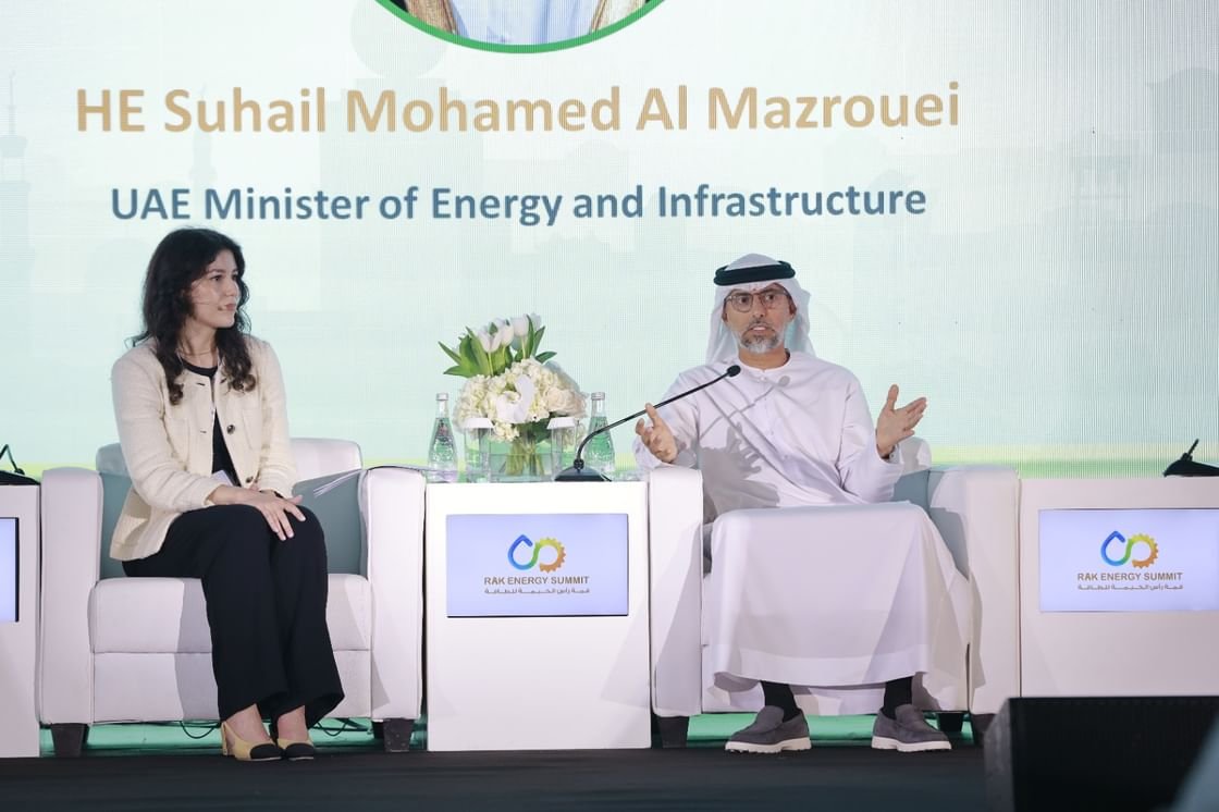 " قمة رأس الخيمة للطاقة" تختتم أعمالها