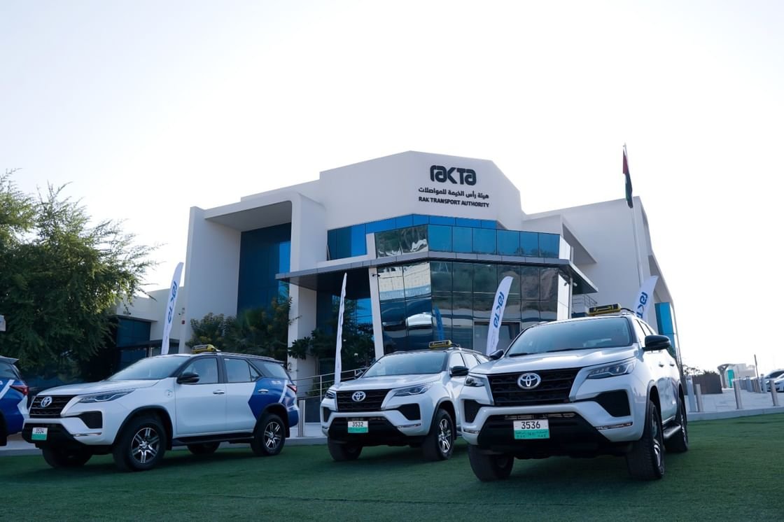 "رأس الخيمة للمواصلات" تعزز أسطول مركبات الأجرة بمركبات ذات دفع رباعي