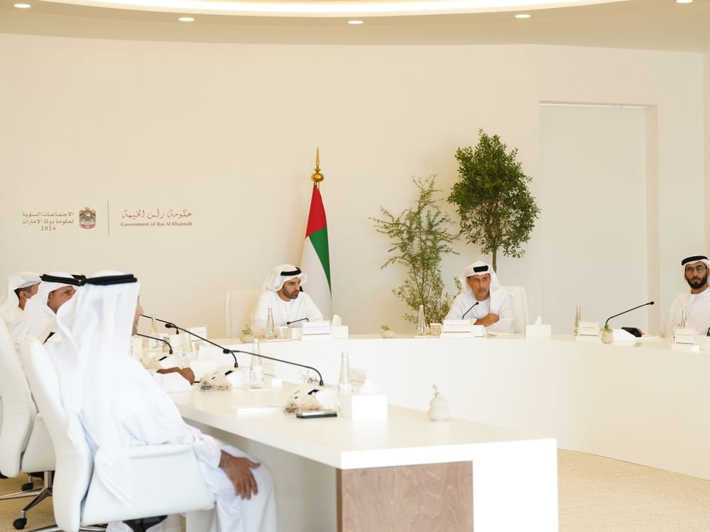 المجلس التنفيذي برأس الخيمة يعقد اجتماعا استثنائيا على هامش الاجتماعات السنوية لحكومة الإمارات 2024