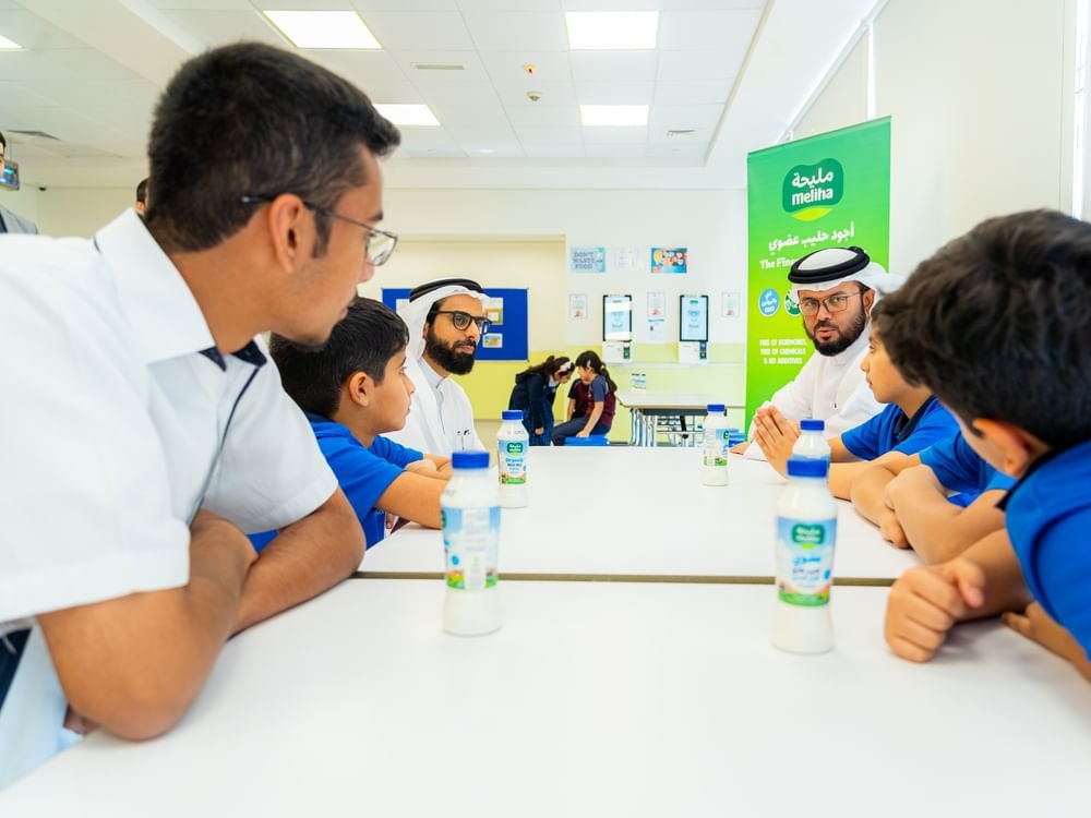 "اكتفاء" تزوّد المدارس بالمنتجات الغذائية العضوية الآمنة