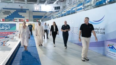 وفد الاتحاد الدولي للسباحة البارالمبية يزور نادي أبوظبي للرياضات المائية