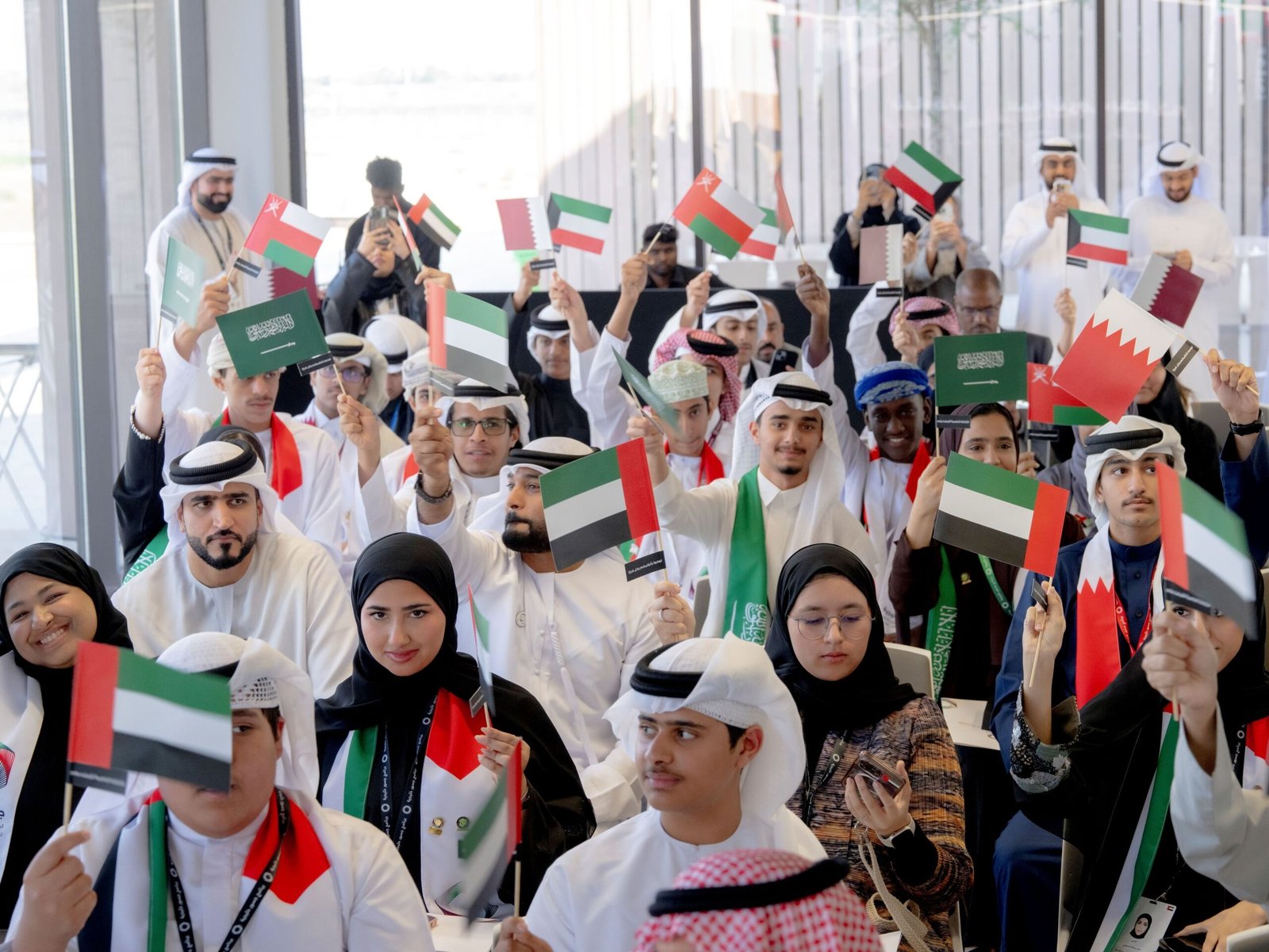 اختتام النسخة الأولى من برنامج "جسور خليجية" 1 اختتام النسخة الأولى من برنامج "جسور خليجية"