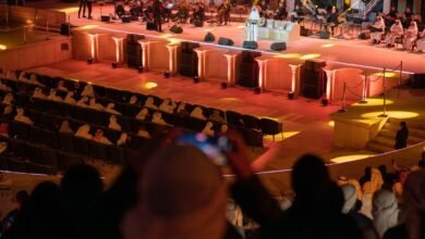 أصالة الفن وحب الوطن يزينان مدرج خورفكان بأمسية استثنائية بمشاركة ميحد حمد ومطرف المطرف