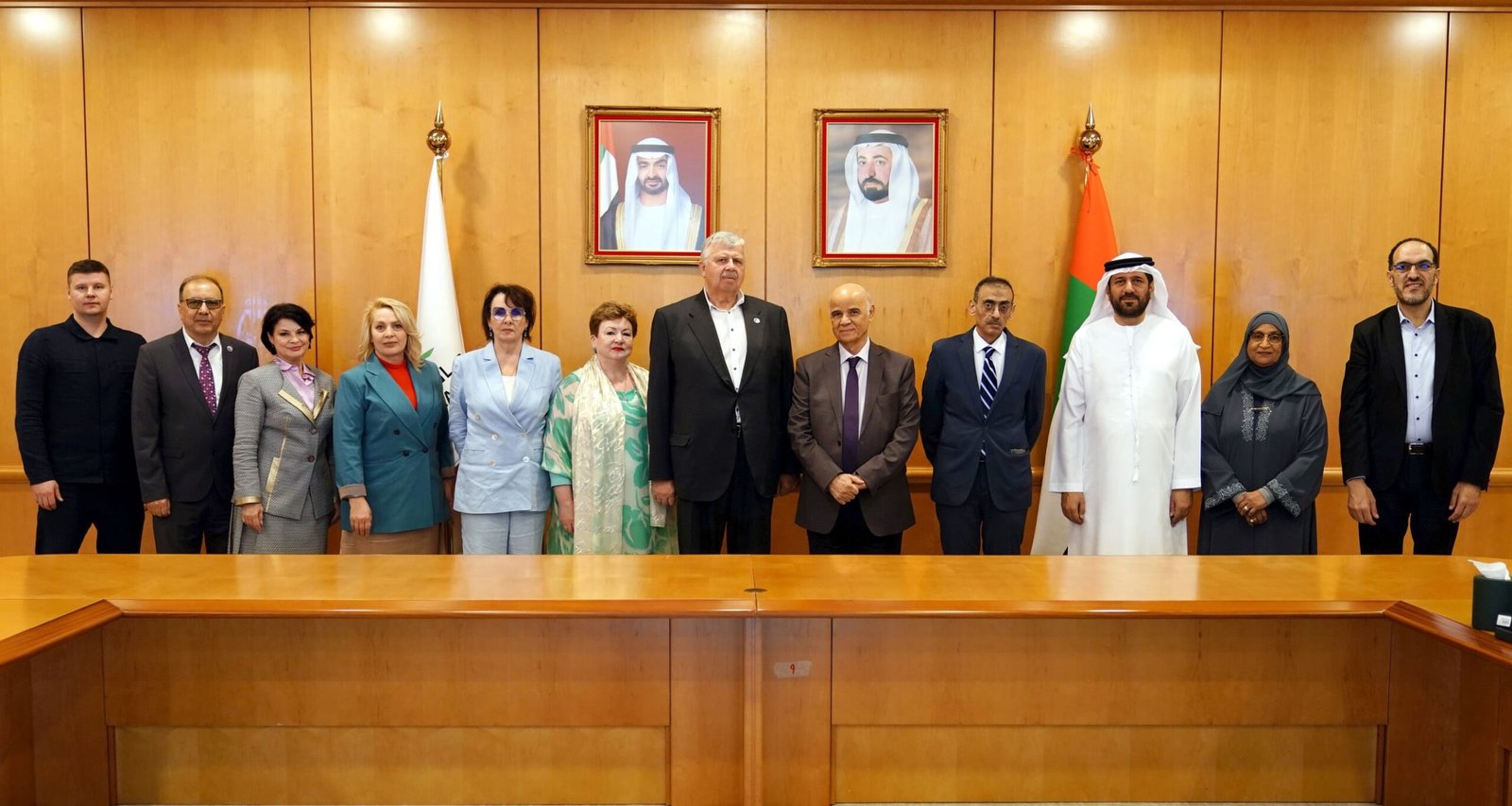 تعاون بين جامعة الشارقة و"العالمية لاتحاد الشعوب الأوراسية والأفريقية"