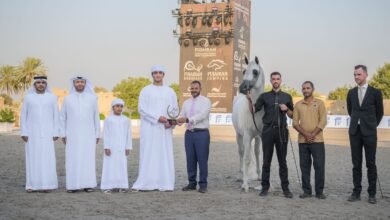 نجل ولي عهد الفجيرة يتوّج الفائزين بـ"دولية الخيل العربي 2024"
