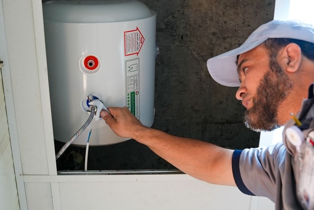 "كهرباء الشارقة" تبدأ العمل بالقائمة الثالثة لمبادرة ترشيد المنازل