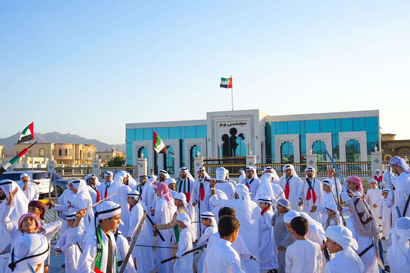 منطقة "وم" بالفجيرة تحتفل بـ "عيد الاتحاد الـ 53" 1 منطقة "وم" بالفجيرة تحتفل بـ "عيد الاتحاد الـ 53"