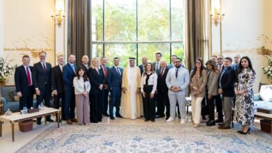 سعود بن صقر يستقبل قنصل الولايات المتحدة ووفداً أمريكياً للأعمال