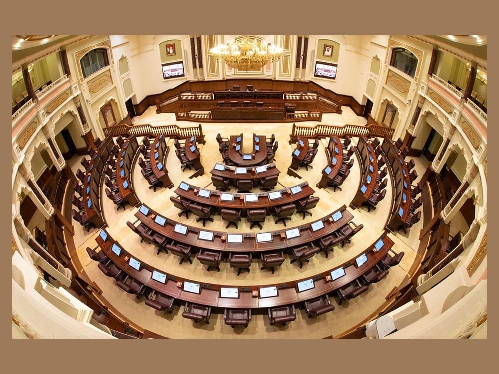 إستشاري الشارقة يناقش قانون معاشات التقاعد والمكافآت في جلسته المقبلة