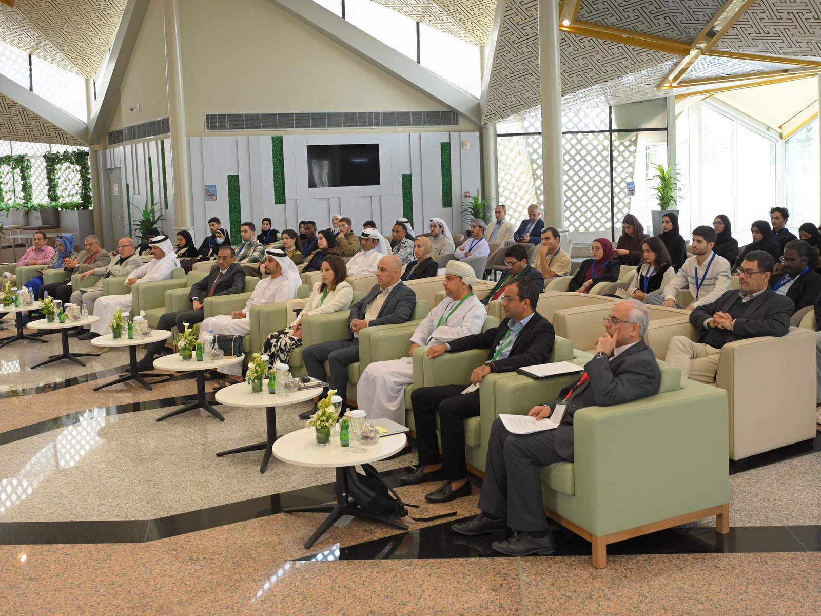 المخيم العربي الثاني للشباب الموهوبين المبتكرين ينطلق في جامعة الشارقة 1 المخيم العربي الثاني للشباب الموهوبين المبتكرين ينطلق في جامعة الشارقة