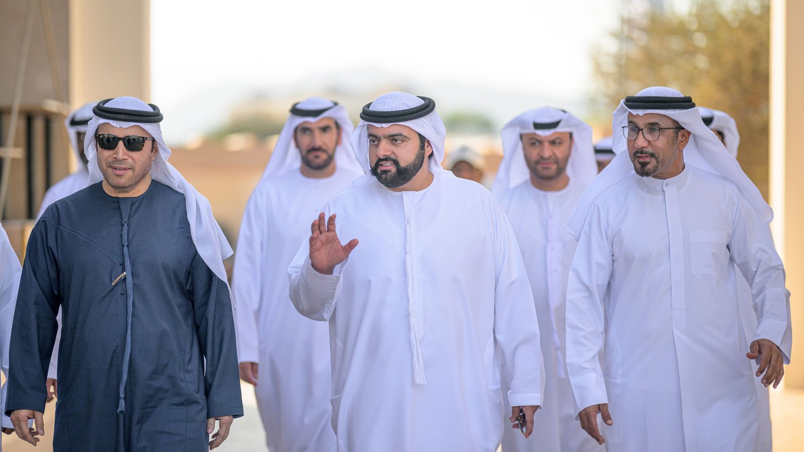 محمد الشرقي يشهد جانباً من منافسات بطولة الفجيرة لقفز الحواجز ويتوّج الفائزين 1 محمد الشرقي يشهد جانباً من منافسات بطولة الفجيرة لقفز الحواجز ويتوّج الفائزين