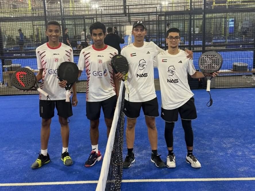 منتخب الإمارات للبادل يتأهل إلى نصف نهائي كأس آسيا للناشئين