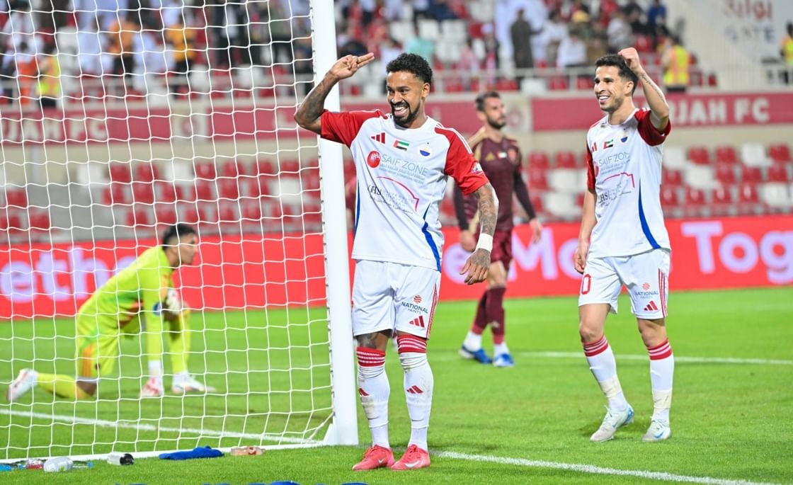 الشارقة وشباب الأهلي يتأهلان لنصف نهائي كأس مصرف أبوظبي الإسلامي