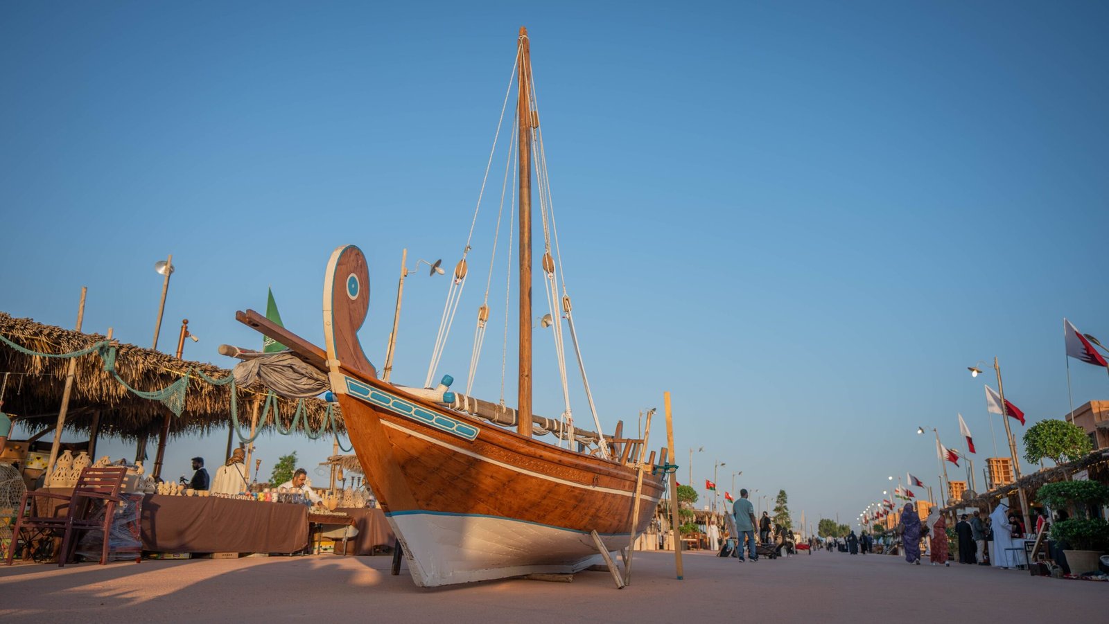 الشارقة للرياضات البحرية يشارك في مهرجان "كتارا " بالدوحة 1 الشارقة للرياضات البحرية يشارك في مهرجان "كتارا " بالدوحة