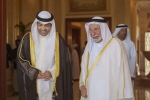 حاكم الشارقة يستقبل القنصل العام لدولة الكويت