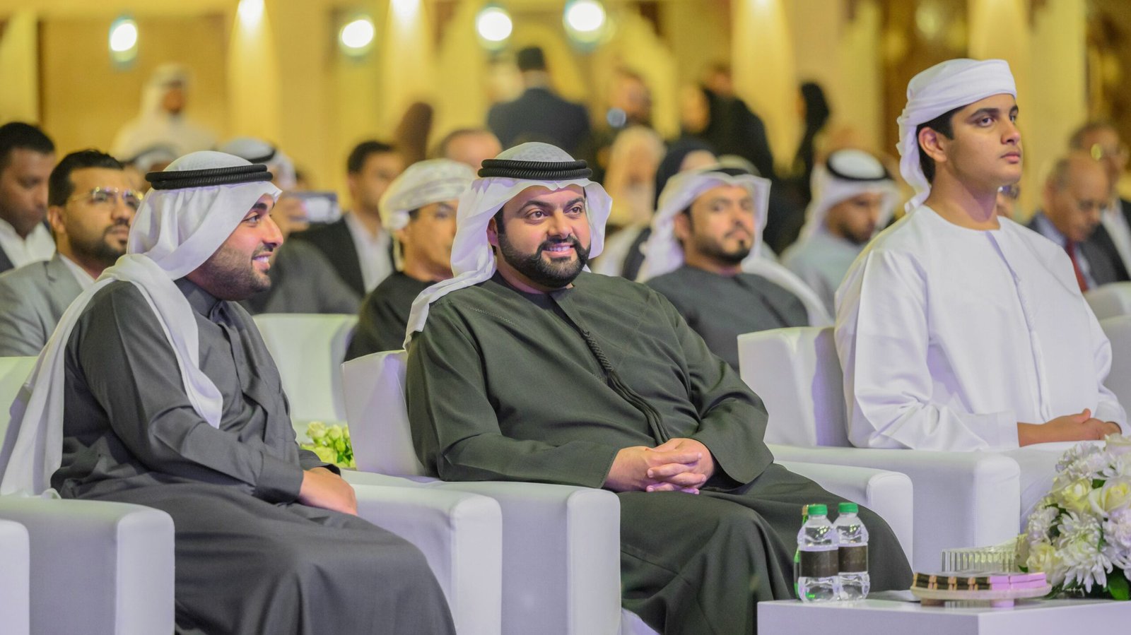 محمد الشرقي يشهد تكريم الفائزين بالدورة الثالثة من جائزة البدر 1 محمد الشرقي يشهد تكريم الفائزين بالدورة الثالثة من جائزة البدر