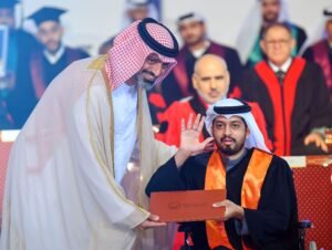 حميد بن راشد يشهد حفل تخريج الفوج الأول لعام 2025 من طلبة جامعة عجمان