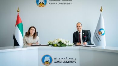 عمار بن حميد يشهد توقيع اتفاق بين "مجموعة الرستماني" وجامعة عجمان