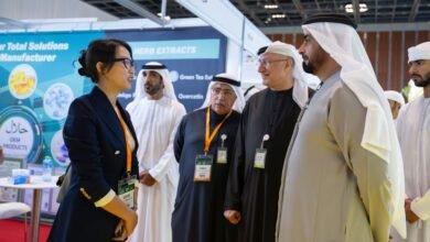 سيف بن زايد يزور "دوفات 2025" ويشهد إطلاق كلية للصيدلة