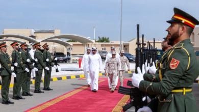 حمدان بن محمد يزور مدينة زايد العسكرية في أبوظبي