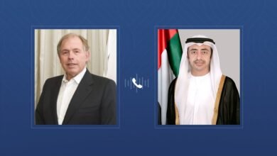 عبدالله بن زايد ووزير خارجية الأرجنتين يبحثان هاتفيا العلاقات الثنائية بين البلدين