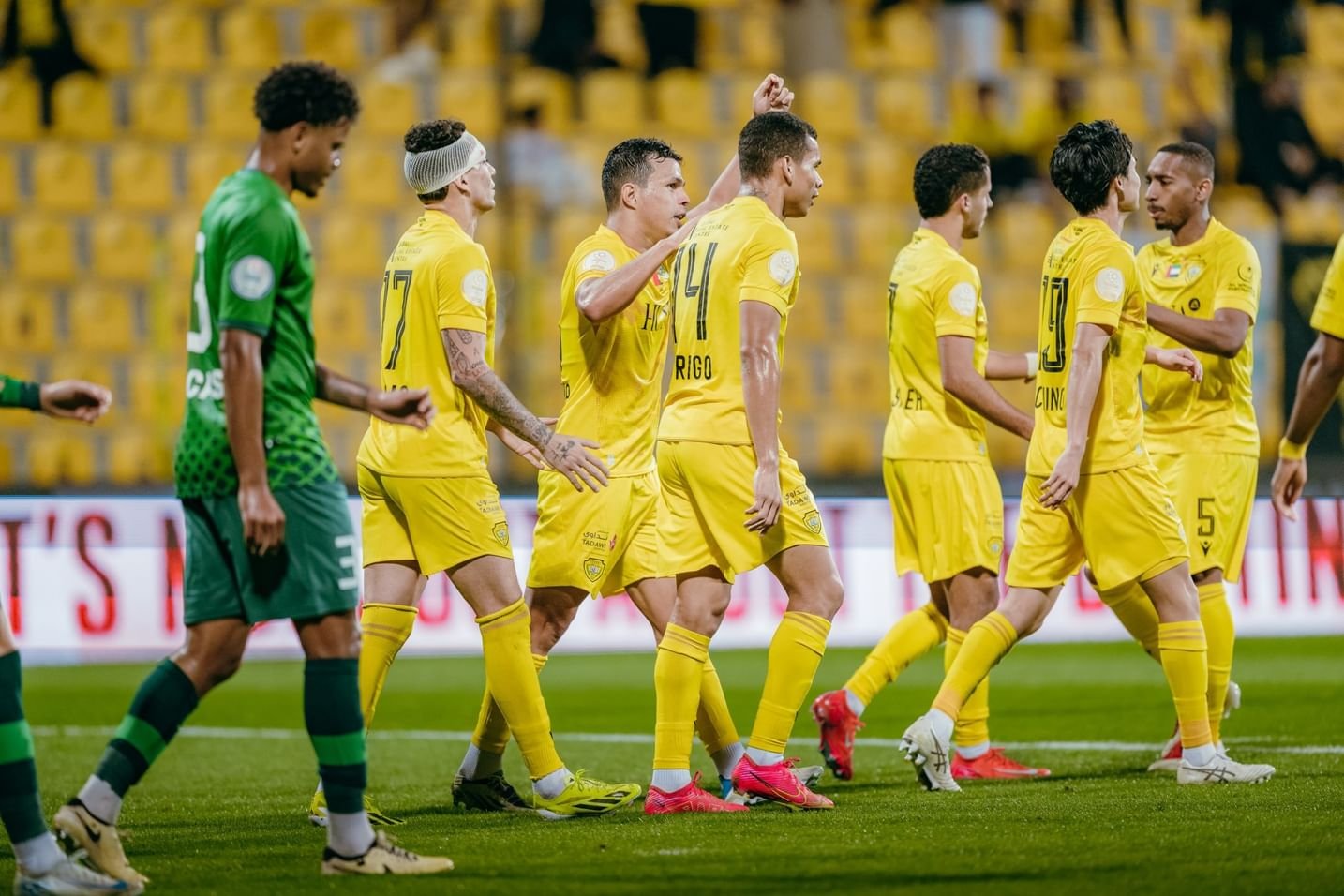الوصل يحقق رقما قياسيا لأول مرة في دوري المحترفين 1 الوصل يحقق رقما قياسيا لأول مرة في دوري المحترفين