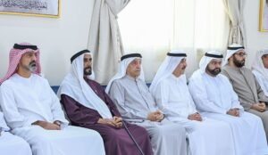 حاكم أم القيوين وأولياء العهود وسيف بن زايد يقدمون واجب العزاء بوفاة عبدالله أمين الشرفاء