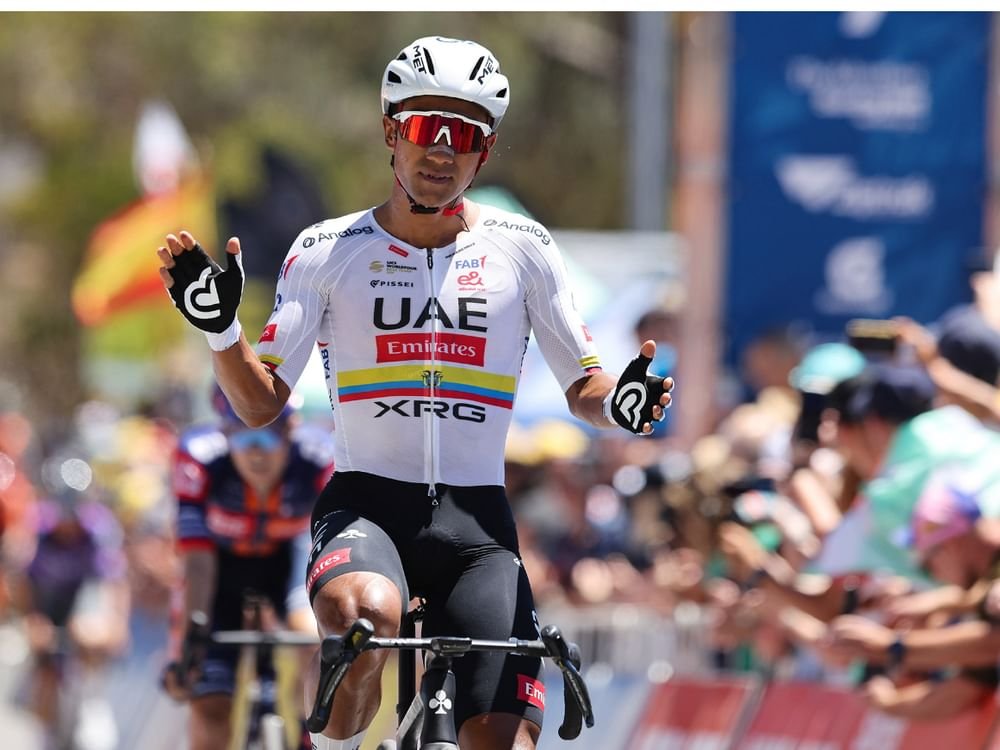 " الإمارات للدراجات" بطلا للمرحلة الخامسة من طواف " داون أندر"