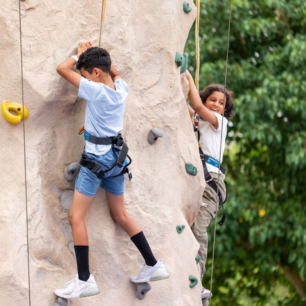 “دار الزين”.. تجربة ترفيهية عائلية مستوحاة من جمال الطبيعة في العين 1 “دار الزين”.. تجربة ترفيهية عائلية مستوحاة من جمال الطبيعة في العين