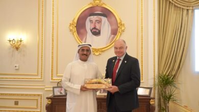 استشاري الشارقة يبحث تعزيز التعاون الأكاديمي مع جامعة مردوخ الأسترالية