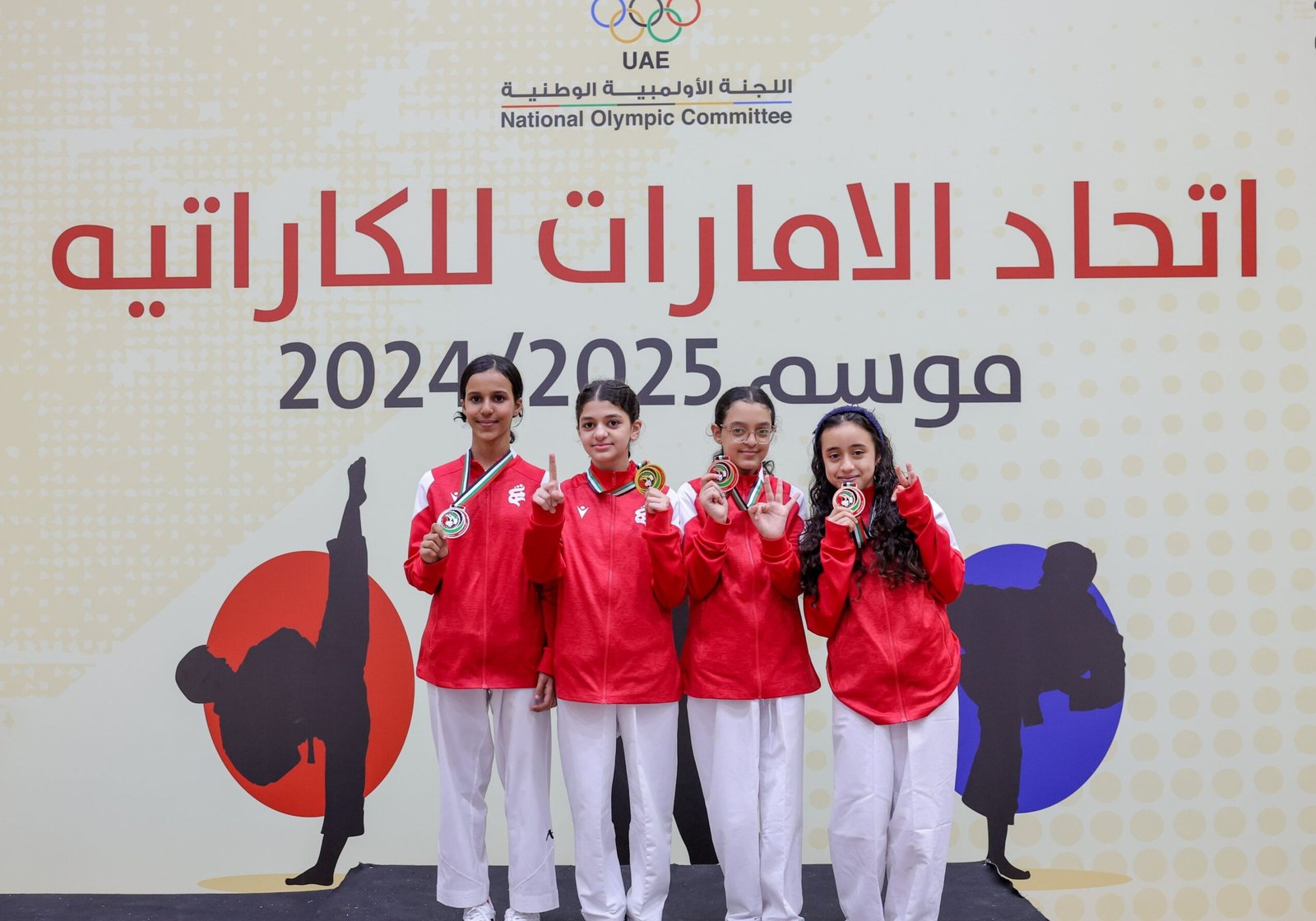 تألق لاعبات نادي الشارقة الرياضي للمرأة ببطولة كأس الإمارات للكوميتيه 1 تألق لاعبات نادي الشارقة الرياضي للمرأة ببطولة كأس الإمارات للكوميتيه