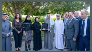 سعود بن صقر يستقبل وفد جمعية الصحفيين وقيادات إعلامية خليجية وعربية ودولية