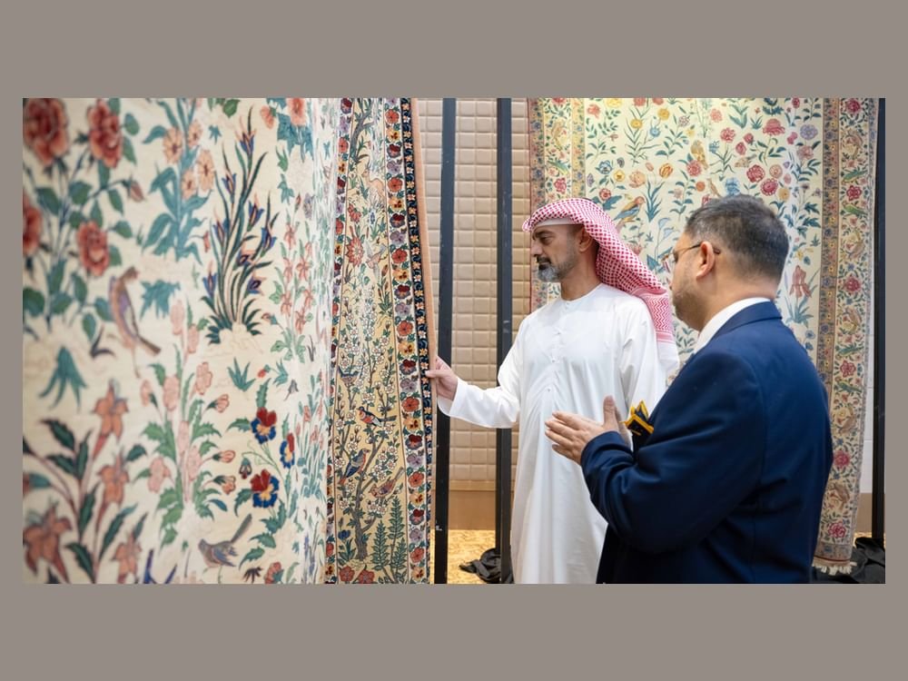 عمار النعيمي يزور متحف" ثقافة الكنوز المنسوجة" للسجاد اليدوي