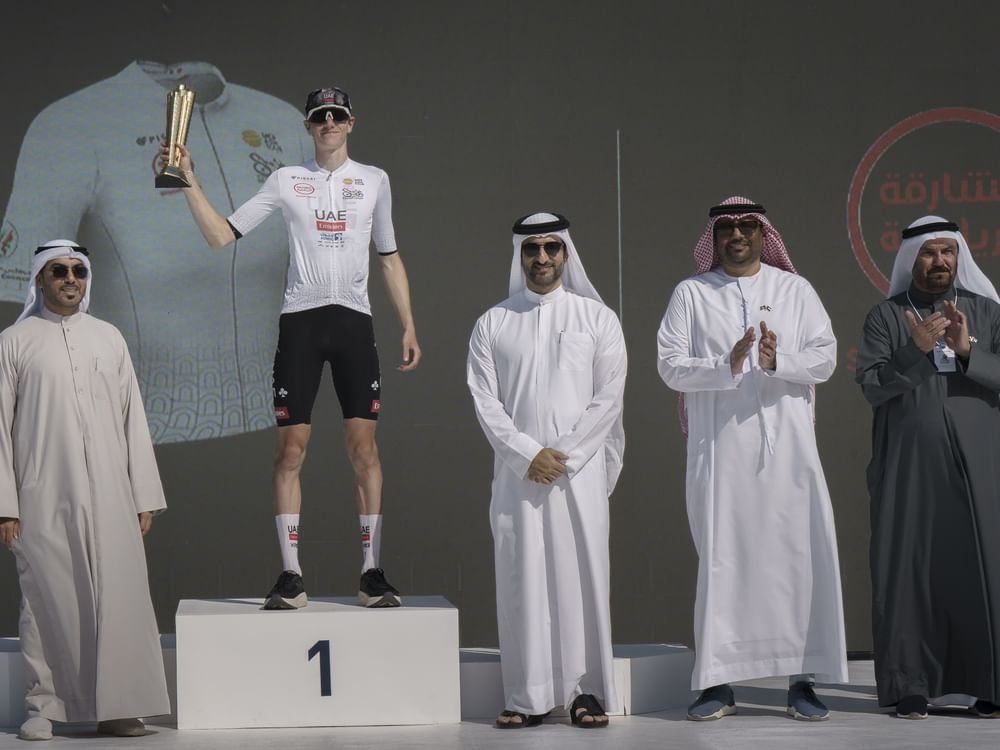 سلطان بن أحمد القاسمي يكرم الفائزين بالنسخة العاشرة من طواف الشارقة للدراجات الهوائية 1 سلطان بن أحمد القاسمي يكرم الفائزين بالنسخة العاشرة من طواف الشارقة للدراجات الهوائية