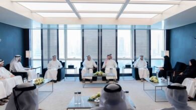 سلطان بن أحمد القاسمي يستقبل وزير العدل