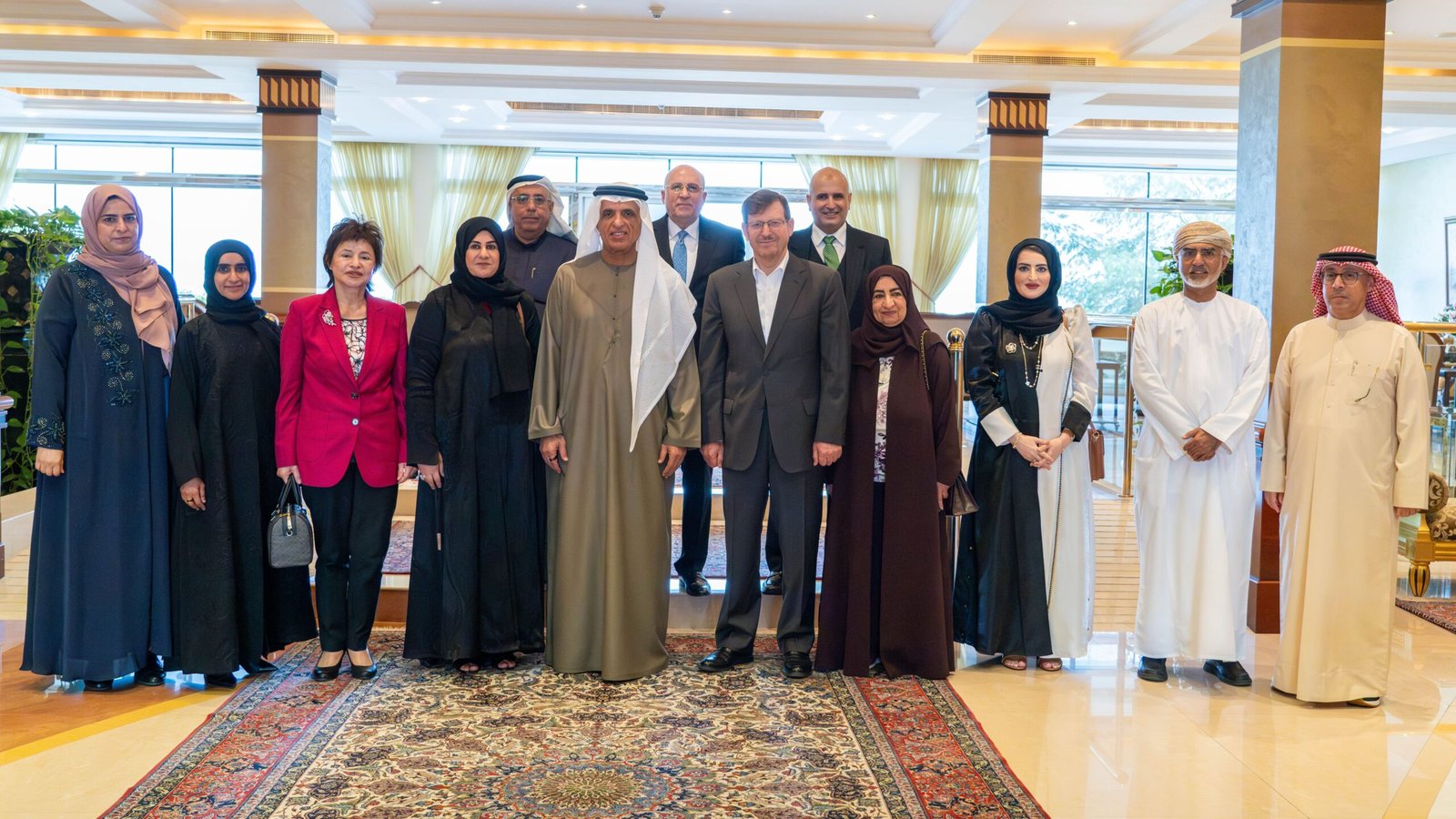 سعود بن صقر يستقبل أعضاء "استشاري جامعة رأس الخيمة للطب والعلوم الصحية" 1 سعود بن صقر يستقبل أعضاء "استشاري جامعة رأس الخيمة للطب والعلوم الصحية"