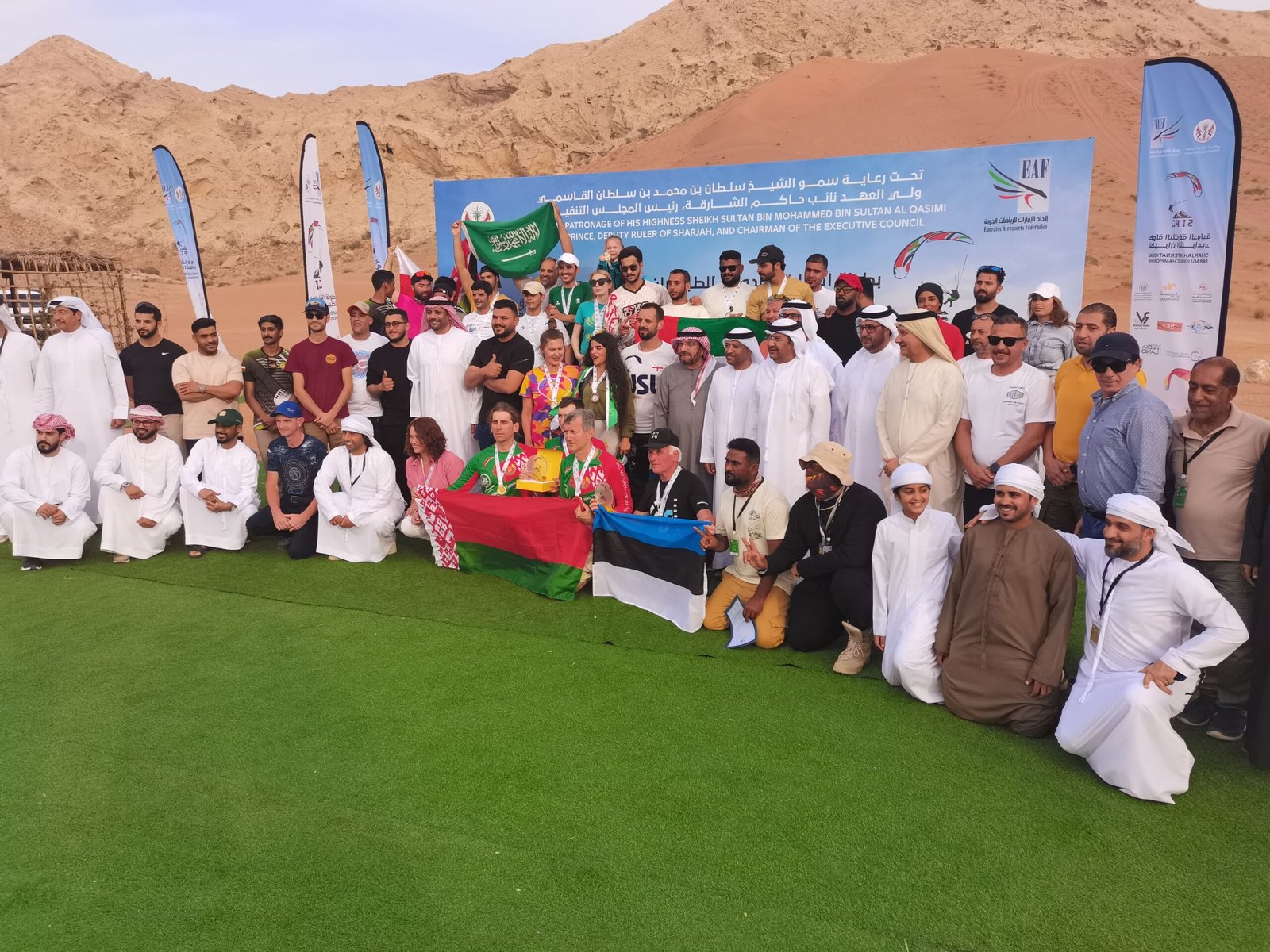 بيلكا البيلاروسي يتوج ببطولة الشارقة الدولية للطيران الشراعي