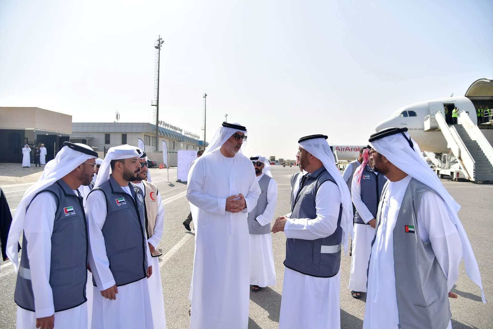 بتوجيهات حاكم رأس الخيمة.. "صقر الإنسانية" تقدم 300 طن من “طرود الأطفال حديثي الولادة” ضمن عملية "الفارس الشهم 3" لدعم غزة