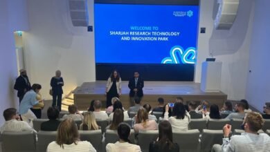 وفد من جامعة موسكو يطلع على مشاريع "مجمع الشارقة للبحوث"