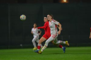 منتخب الناشئات