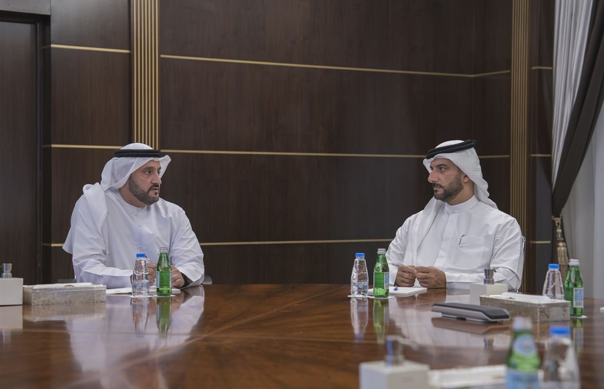 ولي عهد الشارقة يطلع على مستجدات مشروع التوسعة والخطط المستقبلية لمطار الشارقة الدولي 1 ولي عهد الشارقة يطلع على مستجدات مشروع التوسعة والخطط المستقبلية لمطار الشارقة الدولي