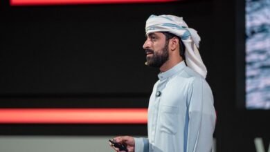 أعدّ نفسي مصوّراً للحياة.. أوثّق اللحظات العفوية بأسلوب سينمائي